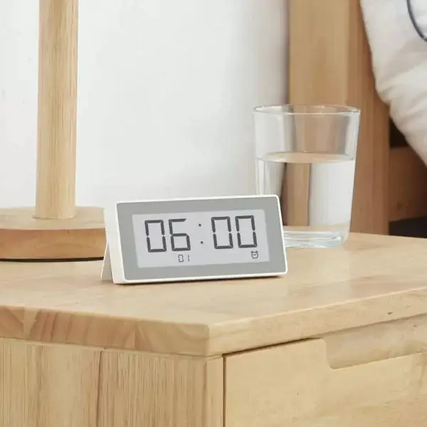Xiaomi MMC BT4.0 Smart Electric Digital Clock Thermometer Hygrometer Temperature Measuring Tools Control with MI Home App Xiaomi MMC BT4.0 Smart Electric Digital Clock Thermometer Hygrometer Temperature Measuring Tools Control with MI Home App